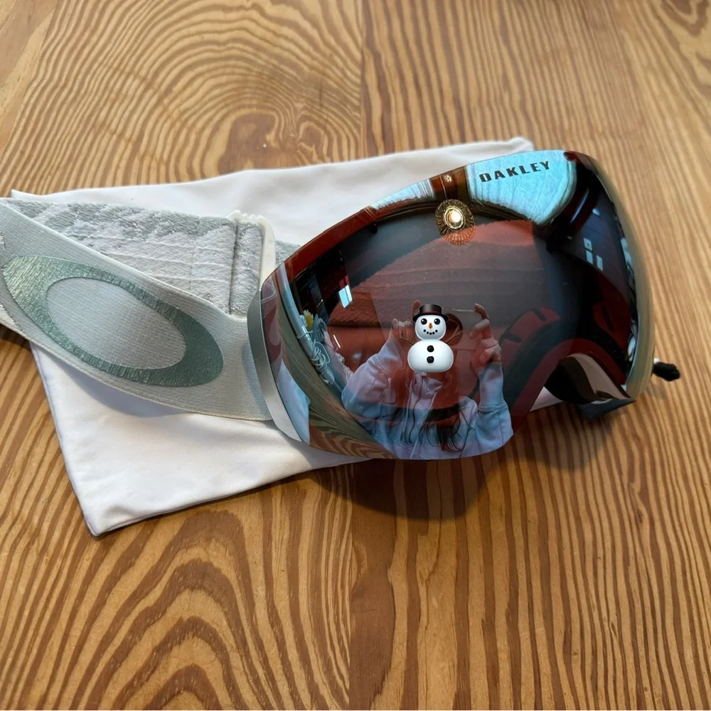 Oakley Flight Deck XM Goggles Lindsay Vonn Glacier Blue/Prizm Sapphire Iridium M